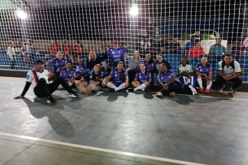 Bairro dos Messias comemora inauguração da quadra da Escola Municipal Moisés Lupion em Nova Fátima