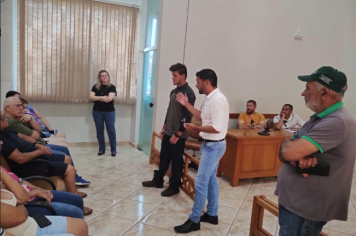 1ª Reunião da nova gestão de Nova Fátima com os feirantes da Feira da Lua e com a Associação da Agricultura Familiar.